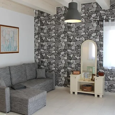 Apartment Mint Vendeghaz Maganszallashely Csopak