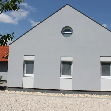 Mint Magánszálláshely *