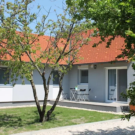 Appartamento Mint Magánszálláshely Csopak
